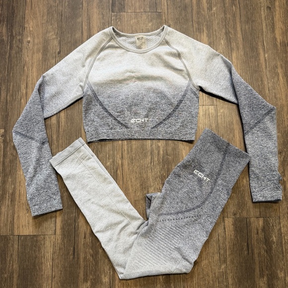 ECHT Activewear Set Leggings Gray Long Sleeve Crop Top Stretch Scrunch Bootie S - Picture 2 of 13